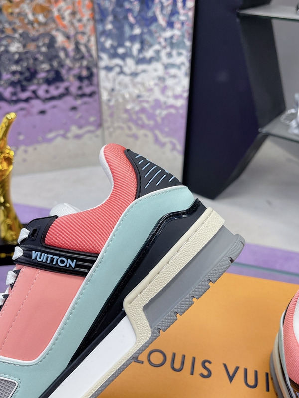 ルイヴィトン靴角部分ディテール